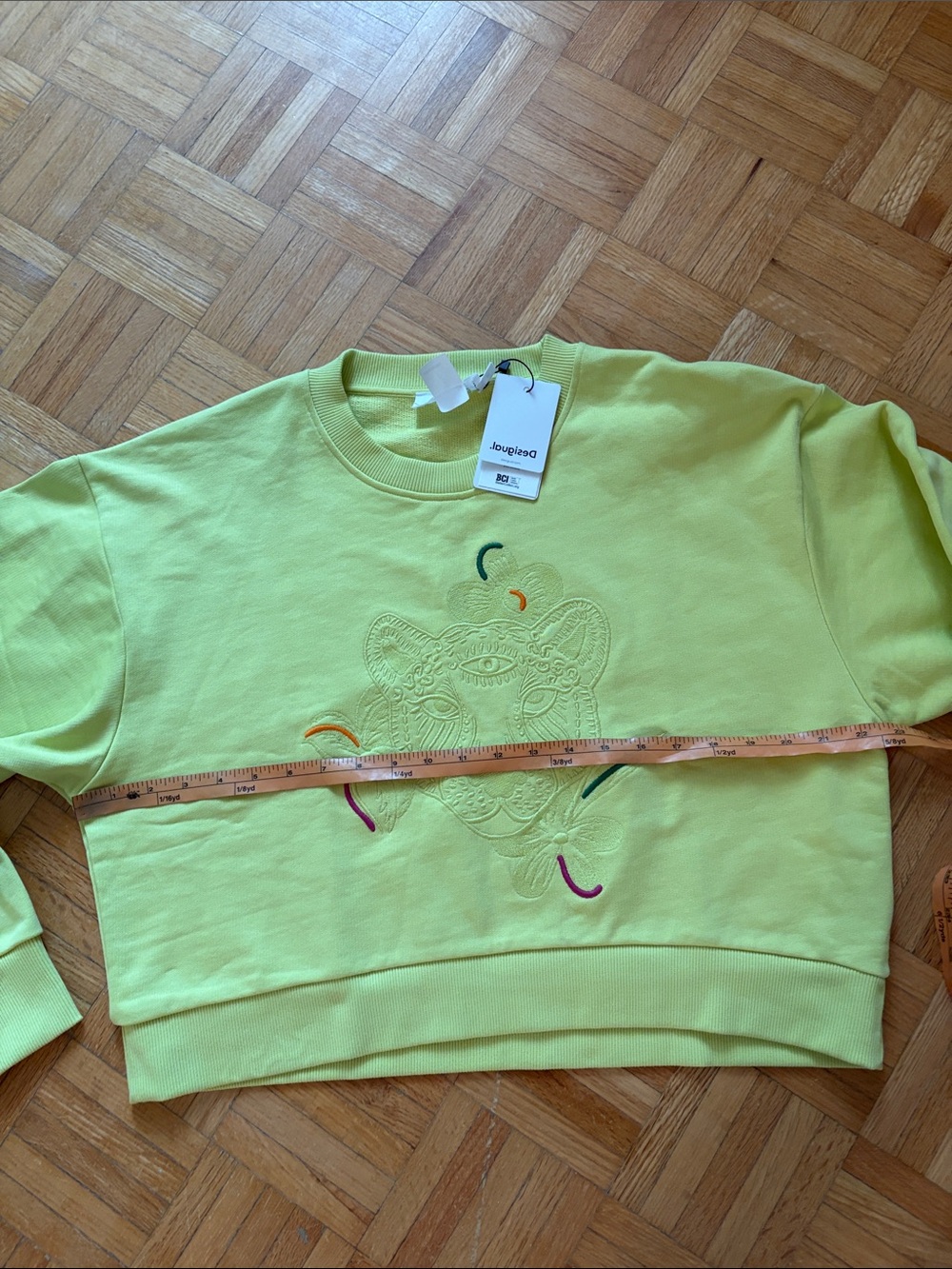 Desigual Graphic Cropped Sweatshirt - Picture 3 of 10